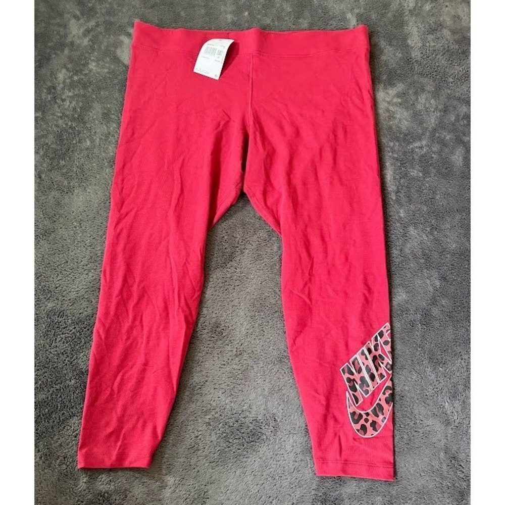 Nike Womens Sportswear Essential Leopard Logo Leggings 40x22 Red DM8227-690 2X